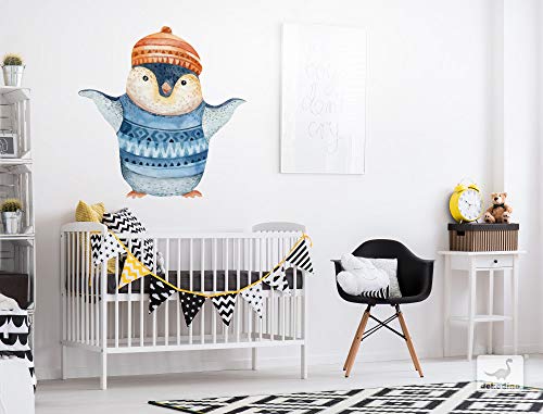 dekodino® Pegatina de pared acuarela pingüino con gorro y suéter deco