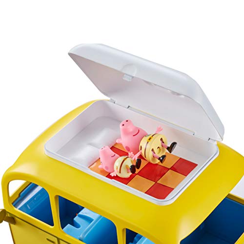 Peppa Pig PPC46 - Juguete, con Autocaravana, Tienda y 4 Personajes, Figuras de Familia de Vacaciones, Bicicletas, fogata y Accesorios, para niños a Partir de 3 años