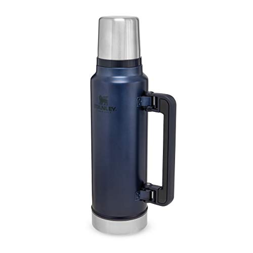 Stanley – BPA Free Stainless Steel Thermos, Hot for 40 Hours, Leakproof Lid Doubles as Cup, Dishwasher Safe, Vacuum Bottle, Unisex-Adult, Azul Noche, 1.4L (10-08265-006)