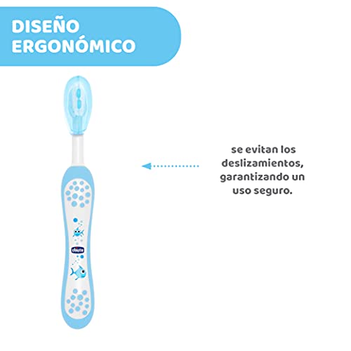 Chicco Primer Cepillo de Dientes Bebés y Niños con Cabezal Redondeado, Cerdas Súper Suaves, Delicado para Encías y Dientes, Capuchón Incluido Cepillo de Dientes para Bebés de 6-36 Meses, Azul Peces