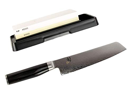 Kai Shun Premier Tim Mälzer | Minamo Santoku | TMM-0702 | Cuchillo Santoku japonés ultrarafilado, acero de Damasco + piedra de afilar Kai AP-0316