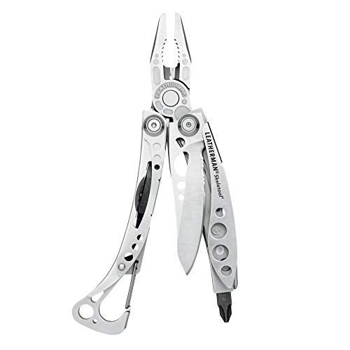 Leatherman Skeletool - Herramienta multiusos resistente con 7 herramientas esenciales incluyendo un abridor de botellas, para aventuras al aire libre hecha en los EE.UU., en gris