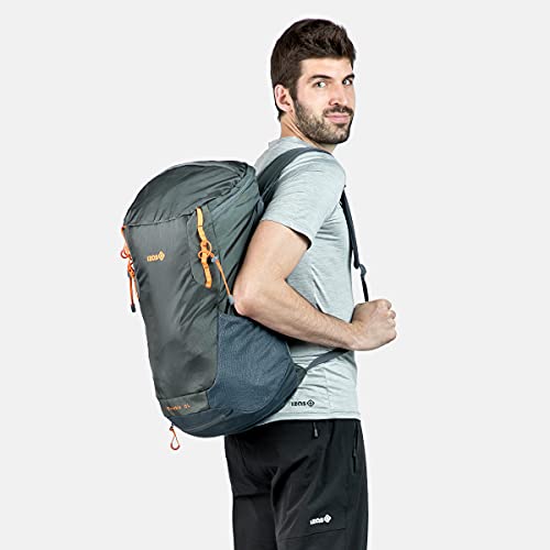 Izas Mochila Trekking y senderiosmo Novax M, multibolsillos capacidad 25 litros