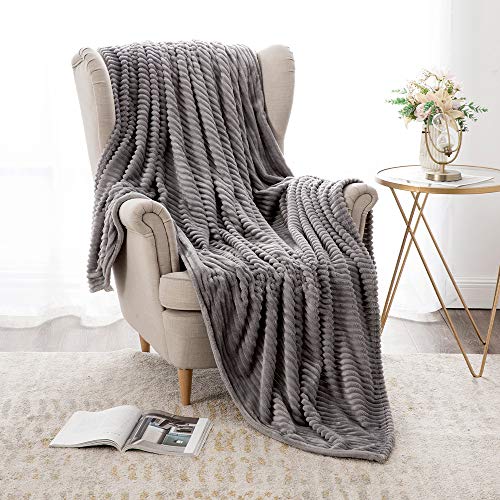 MIULEE Manta Blanket Terciopelo Grande para Sófas Mantilla de Franela para Siesta Suave Manta Corduroy para Cama Ligera y Cálida Felpa para Mascota Cama Habitacion 1 Pieza 125x150cm Gris