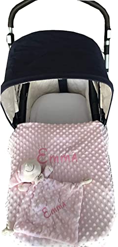 Manta de Bebe Personalizado con su Nombre Bordado, Cochecito o capazo. (Manta + DouDou Gris)