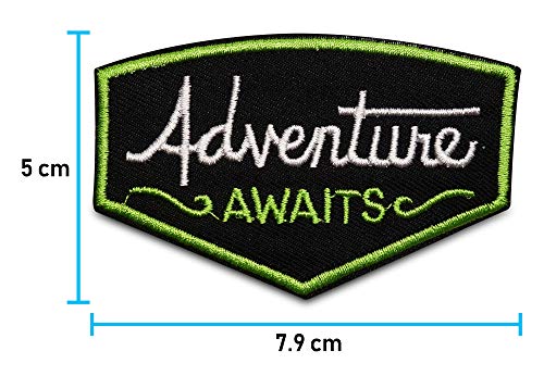 Finally Home Parche termoadhesivo de Adventure Awaits, con diseño de la aventura en la aventura