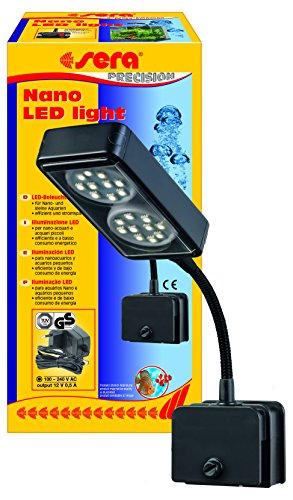 Sera 31067 Nano LED light 2 x 2 W una lámpara LED (4 W/12 V, regulable sin niveles) con reflector delgado para la iluminación de tanques Nano como el sera Cube 16 l, plata