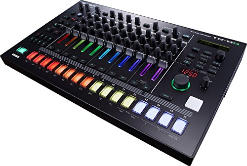 Sintetizador de sobremesa Roland TR-8S — Diseña kits con auténticas percusiones TR, sonidos FM, muestras y efectos