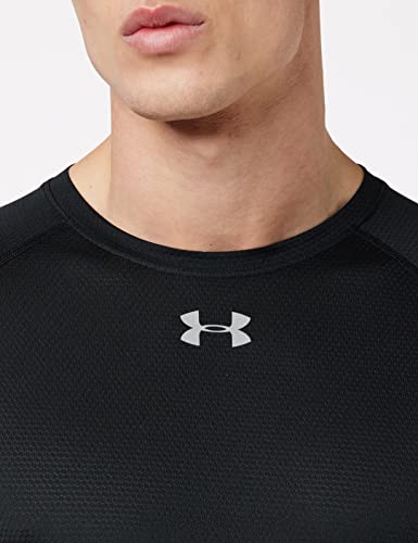 Under Armour Qualifier Camiseta para Correr de Hombre, Ropa Deportiva Masculina Ultraligera y Transpirable, cómoda y Ajustada Camiseta Deportiva, Black/Black/Reflective (001), SM